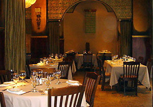 Harrison's Restaurant and Lounge in Miami Beach